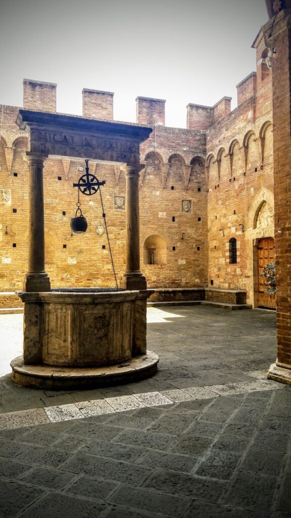 belso udvar siena (3)